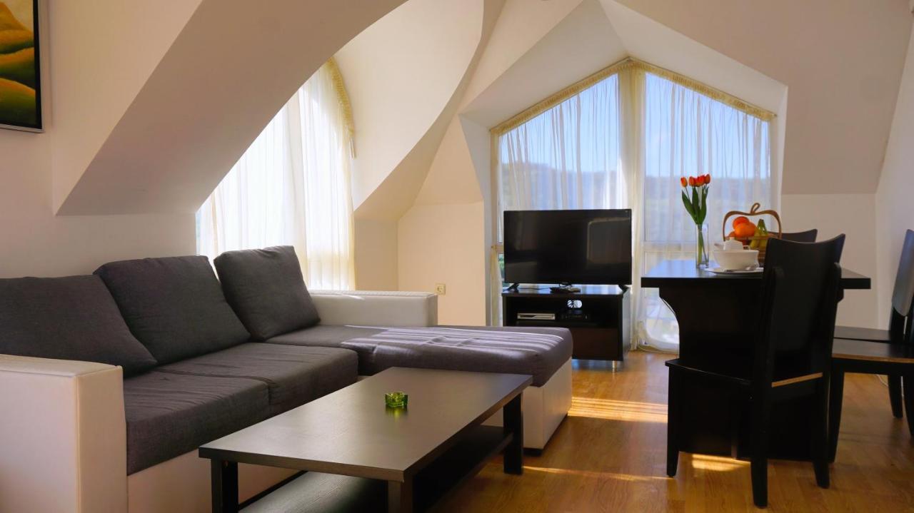Каварна Хилс Апартаменти - Kavarna Hills Apartments Esterno foto